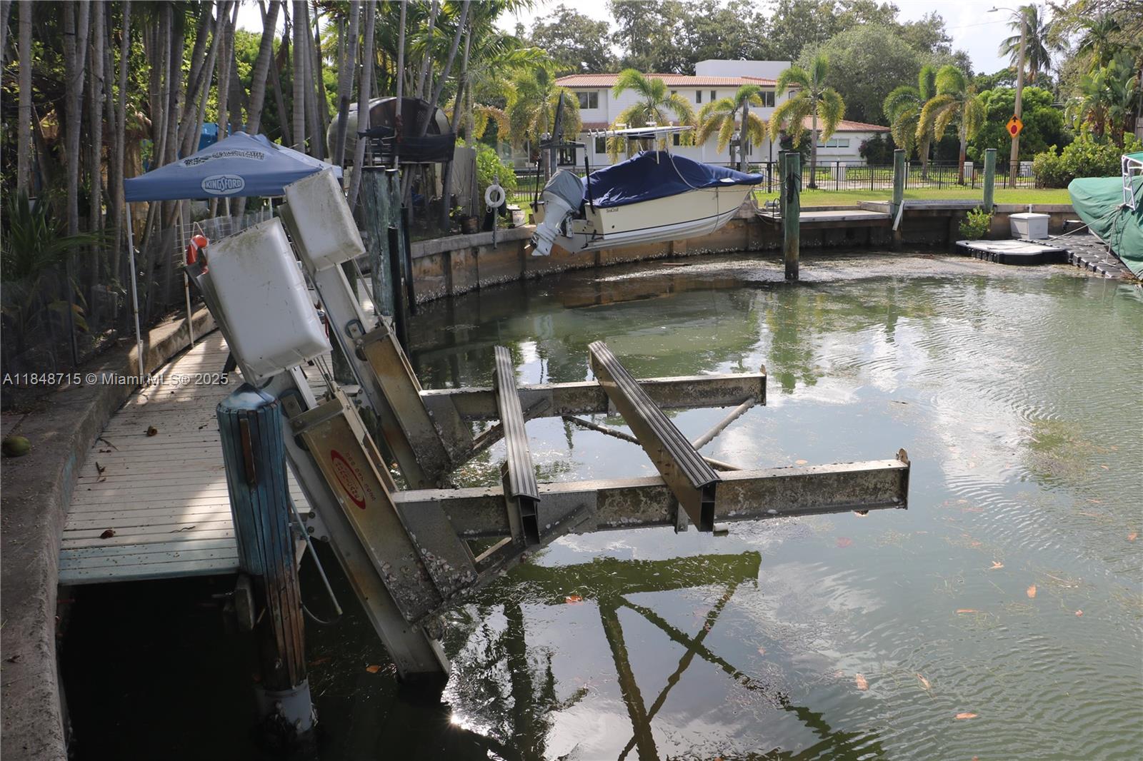 DAVIS HARBOR - Residential