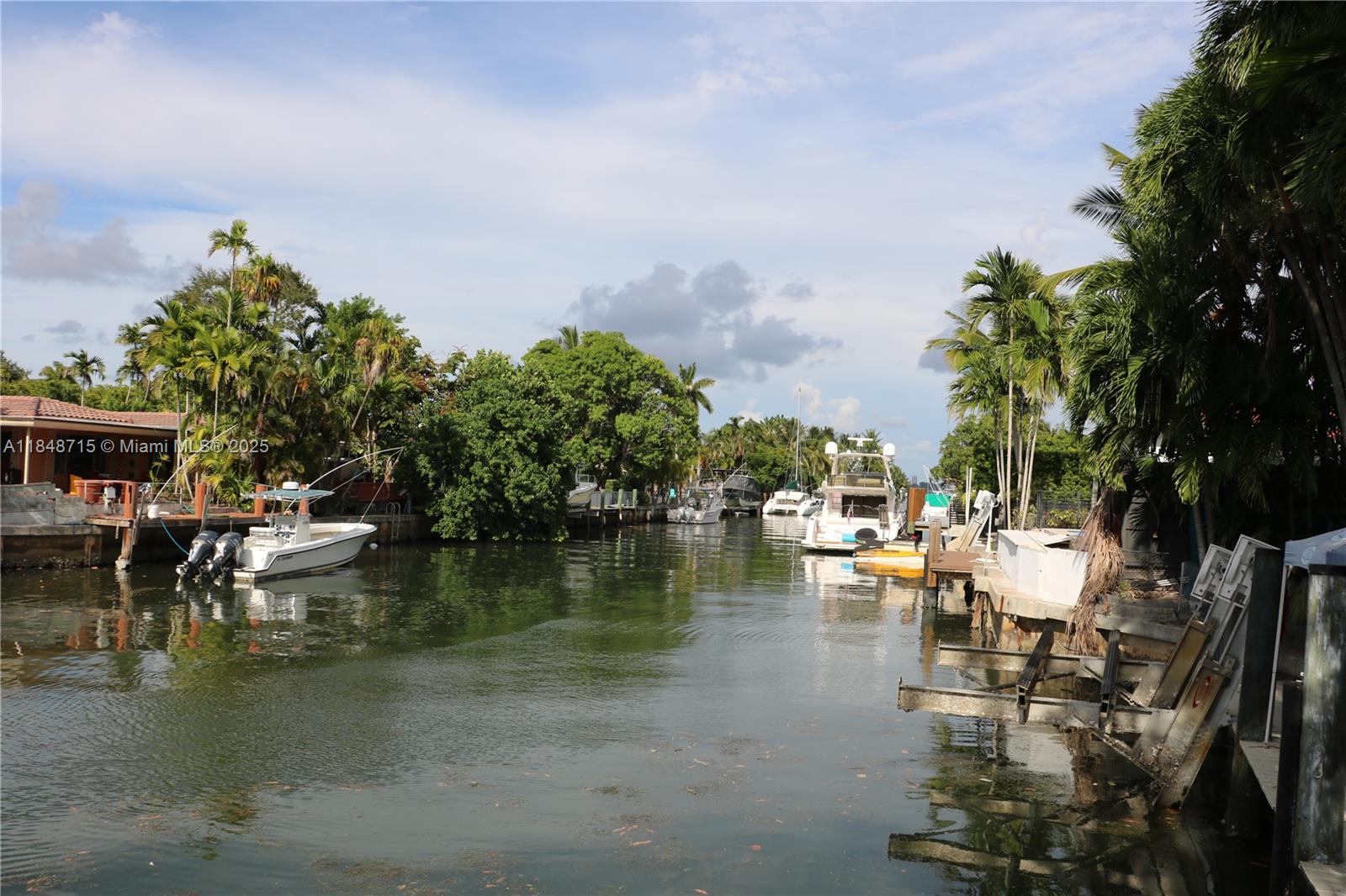 DAVIS HARBOR - Residential