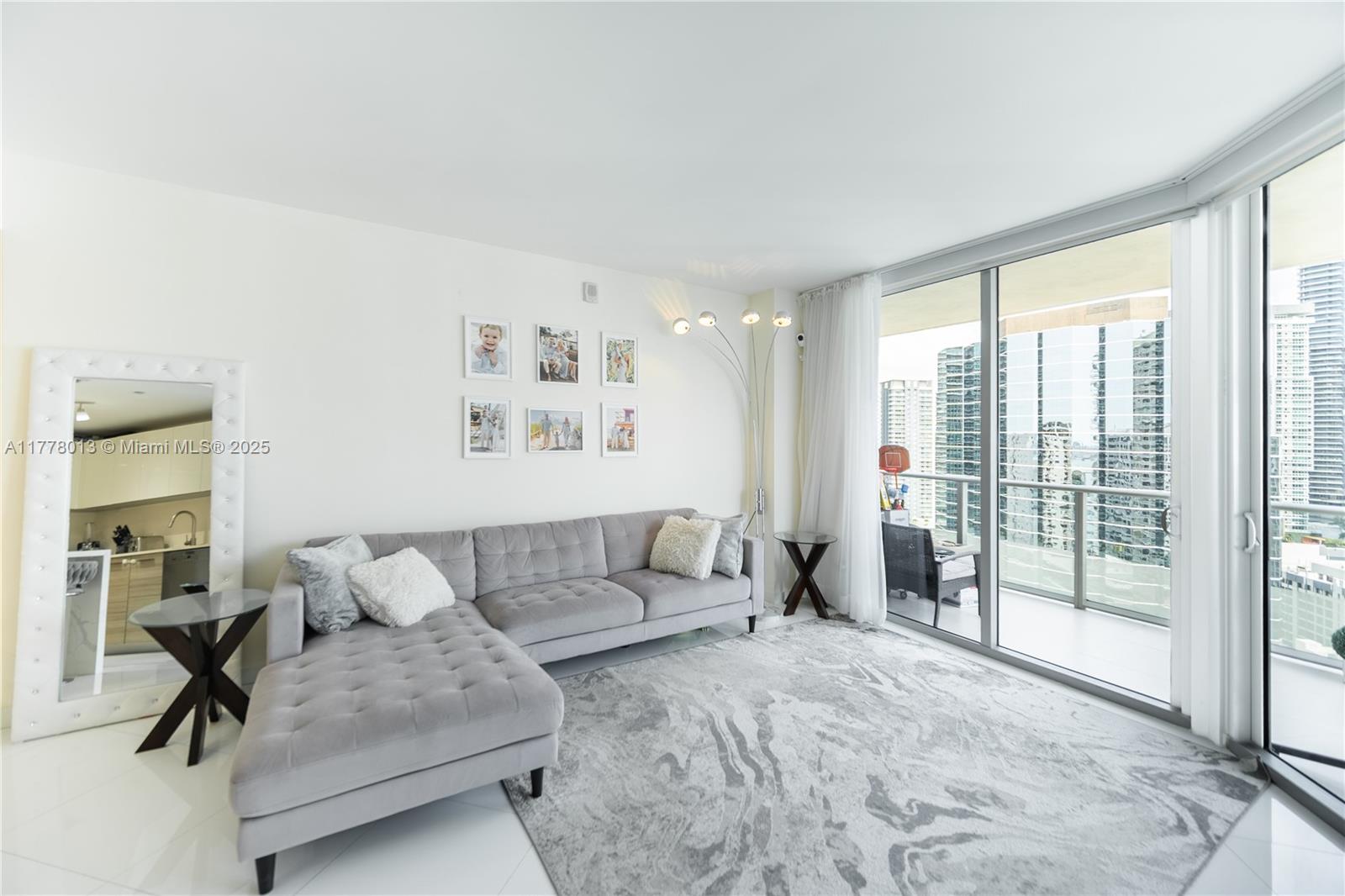 BRICKELLHOUSE CONDO - Residential
