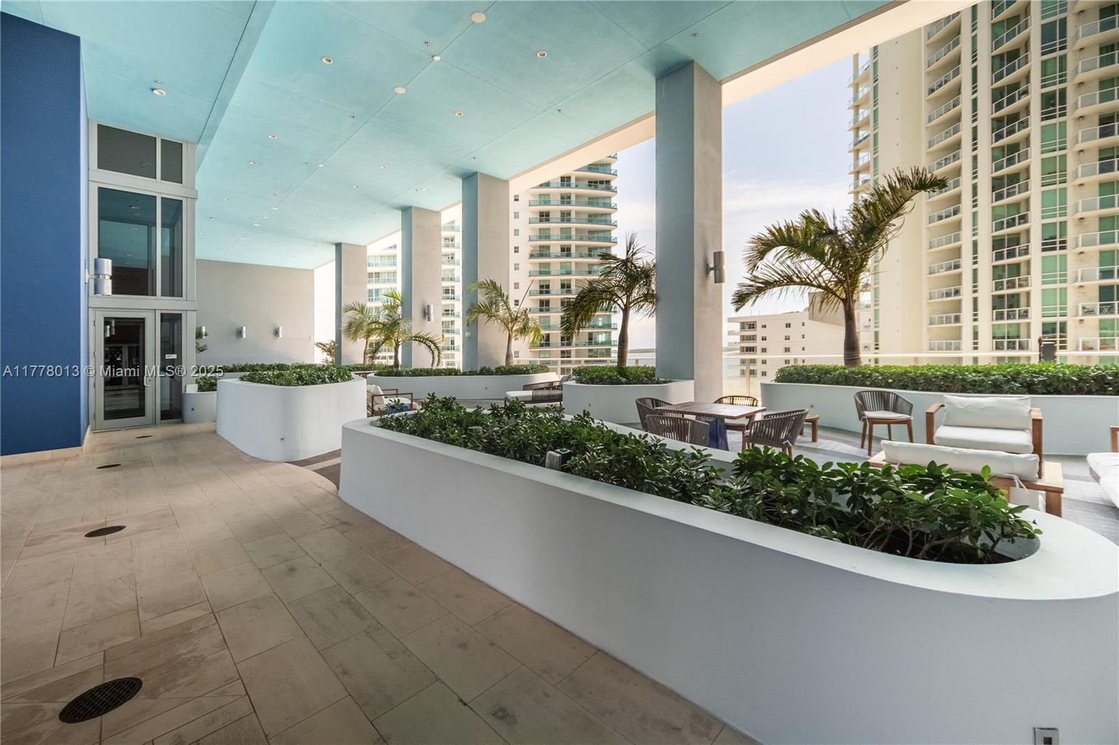 BRICKELLHOUSE CONDO - Residential