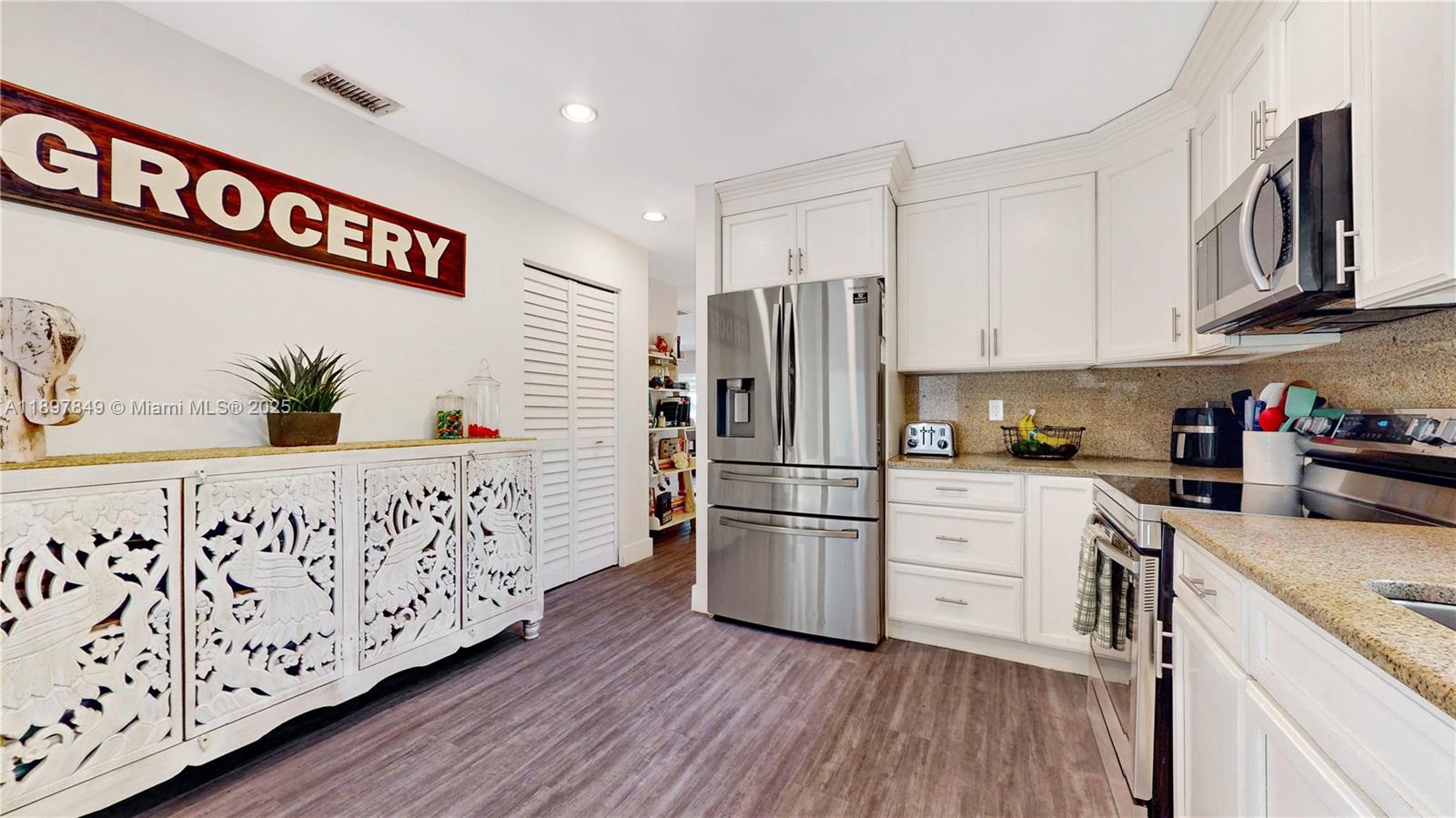 STONEYBROOK AT COUNTRY WA - Residential Lease