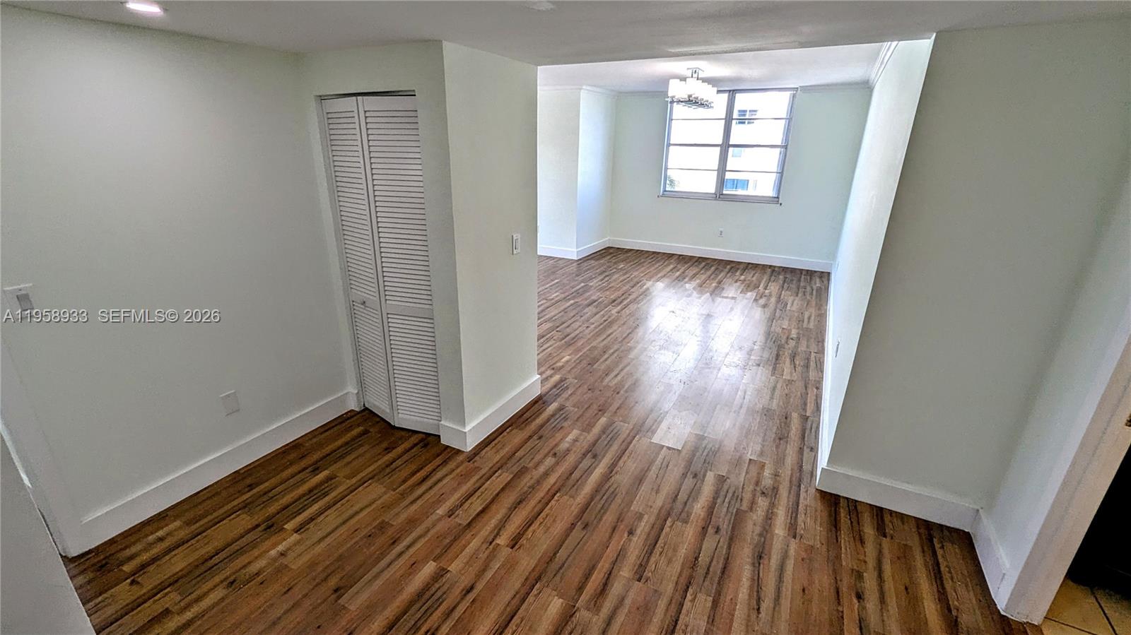 ARLEN HOUSE CONDO - Residential