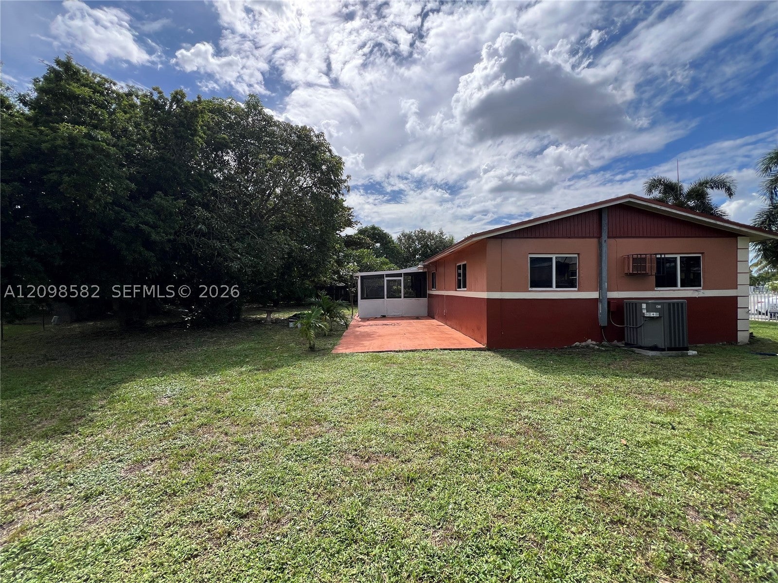 17935 NW 44th Ct