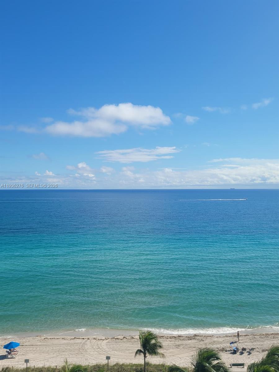 RENAISSANCE ON THE OCEAN - Residential