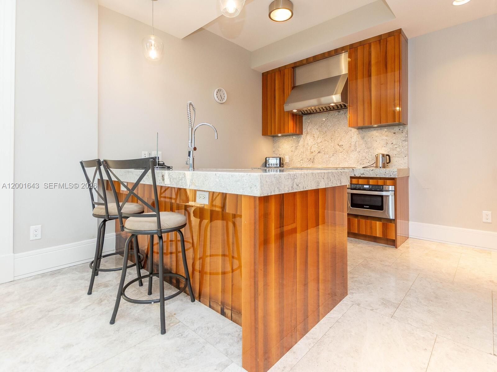 BAL HARBOUR NORTH SOUTH C - Residential Lease