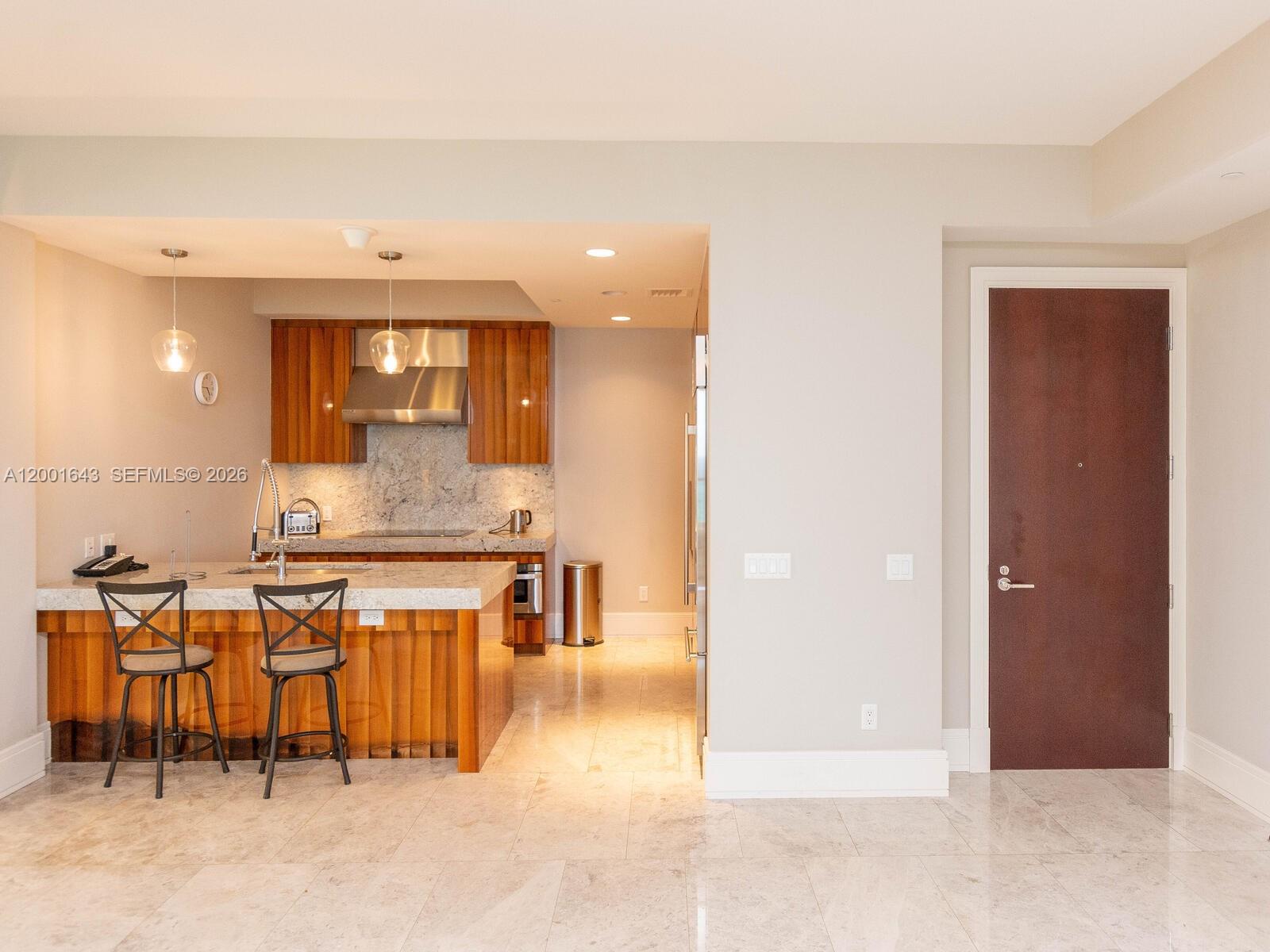 BAL HARBOUR NORTH SOUTH C - Residential Lease