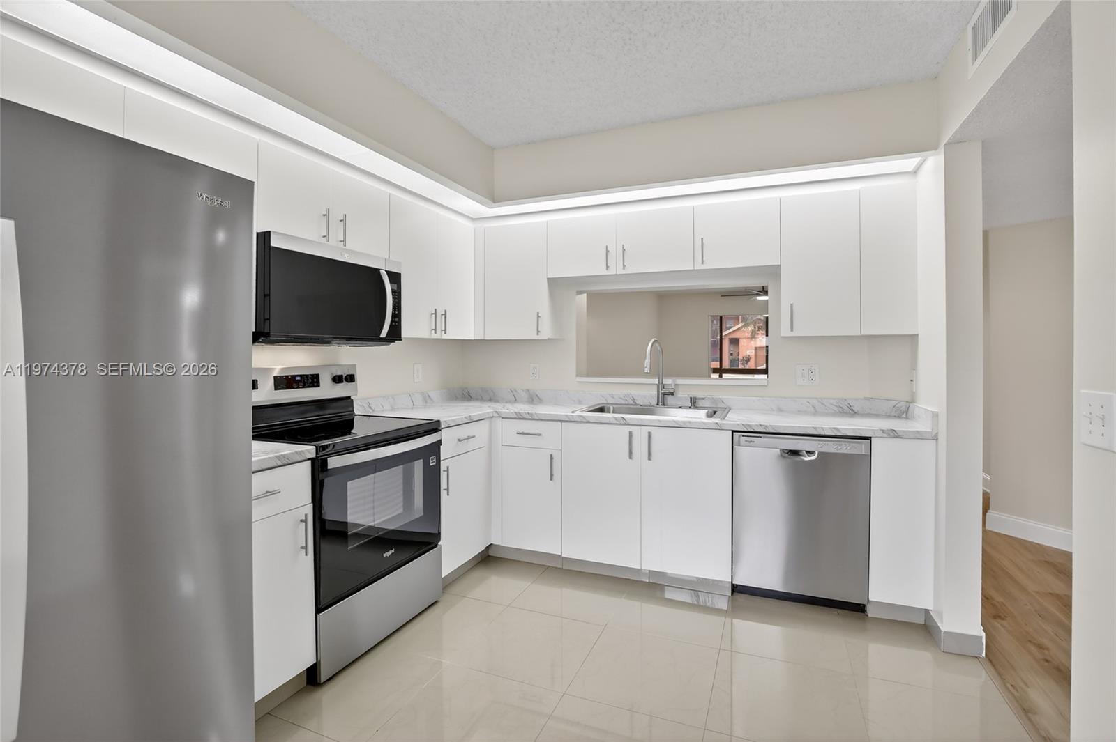 PLYMOUTH - Residential