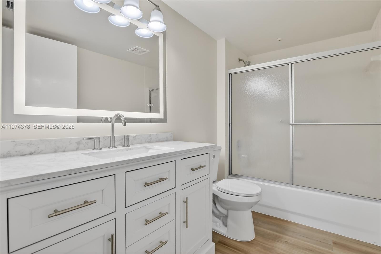 PLYMOUTH - Residential