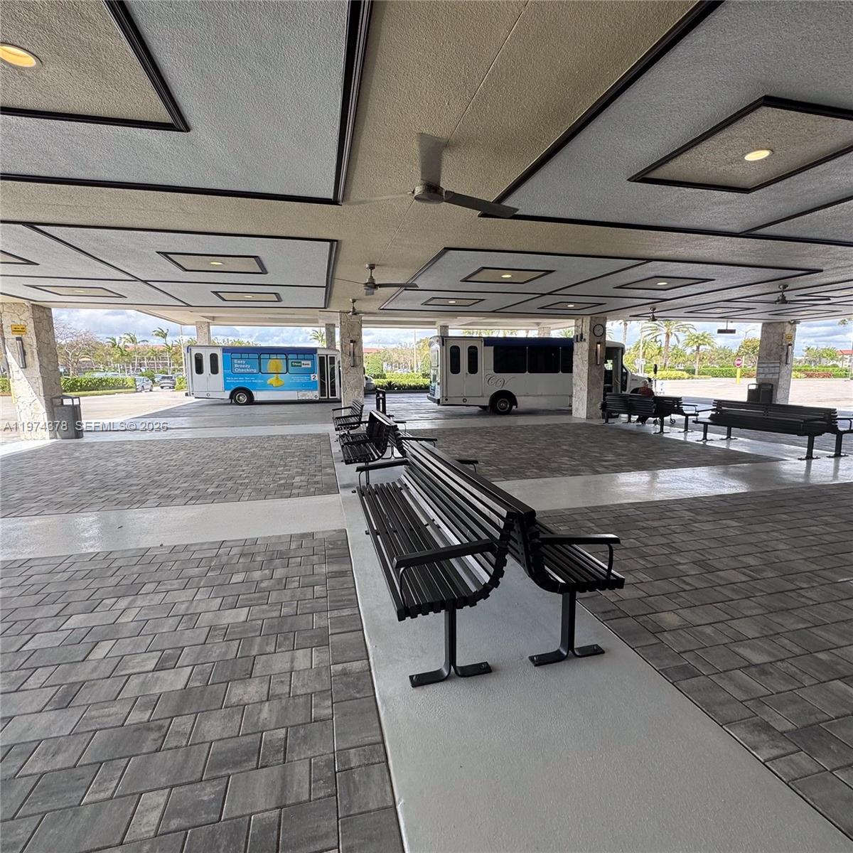 PLYMOUTH - Residential