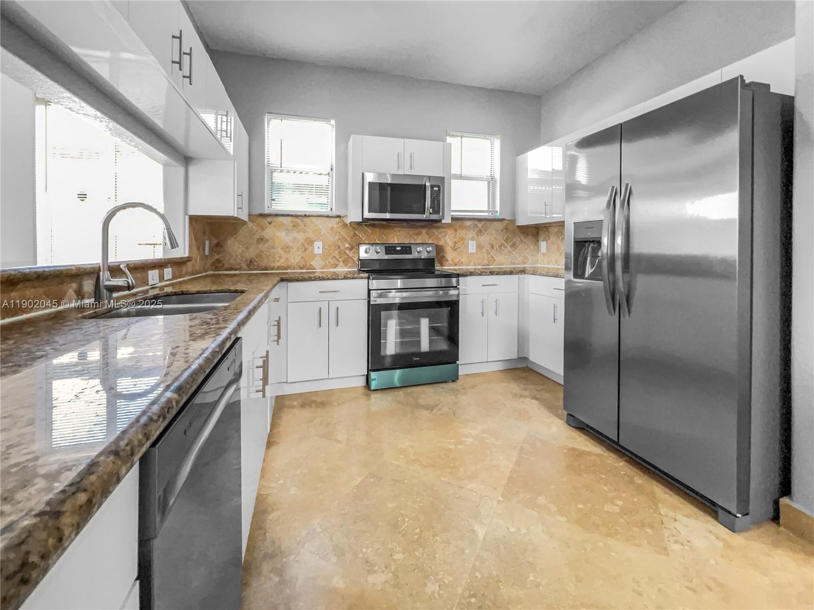 VILLAS AT THE RENAISSANCE - Residential Lease