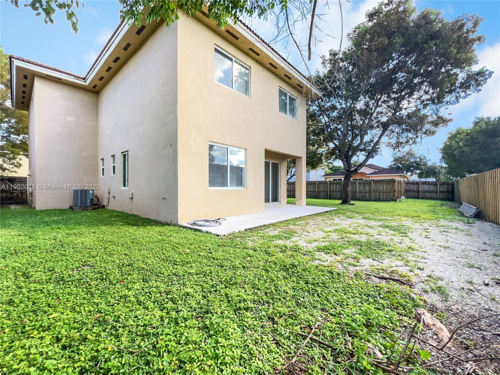 VILLAS AT THE RENAISSANCE - Residential Lease