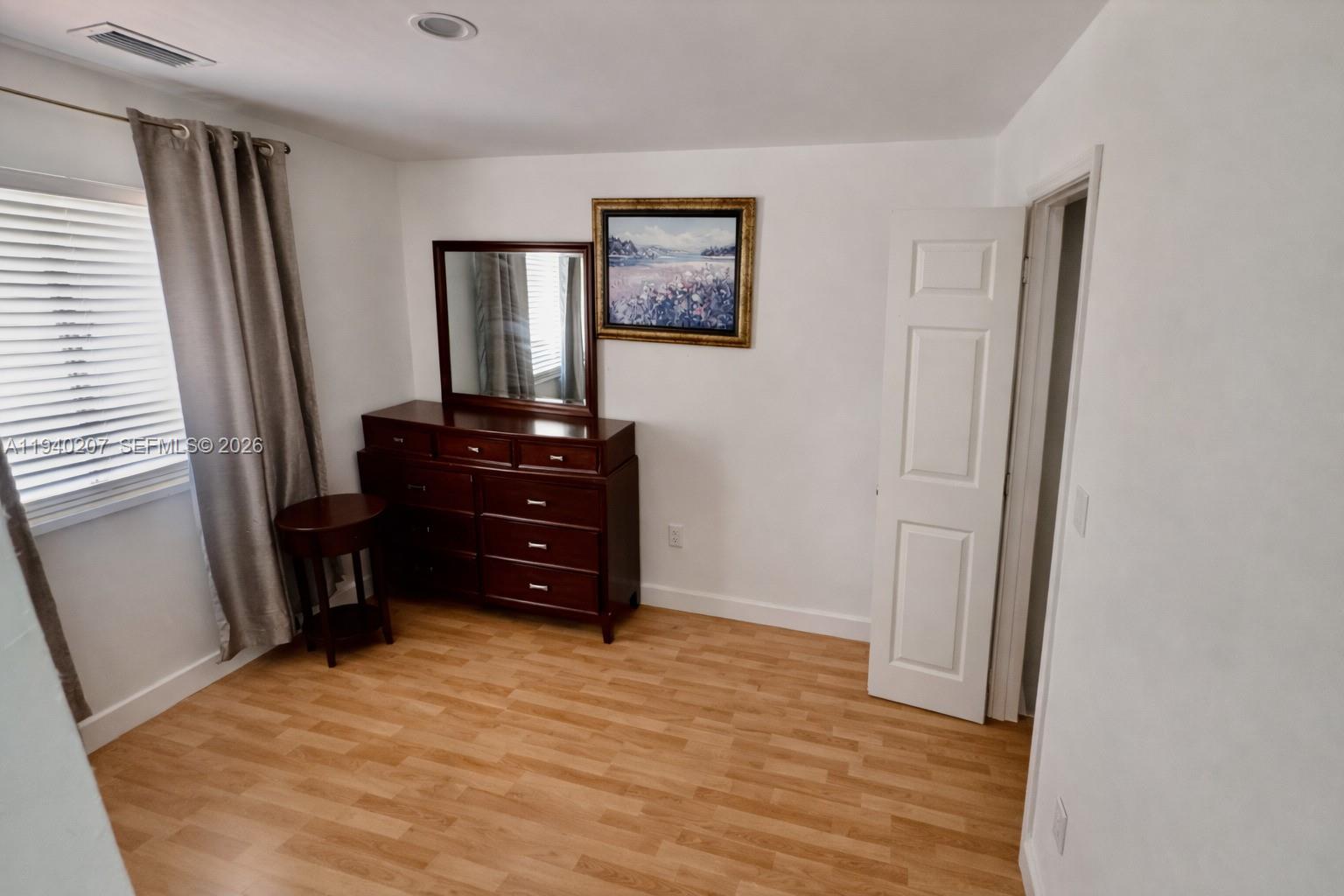 OAK PARK ESTATES SEC 1 - Residential