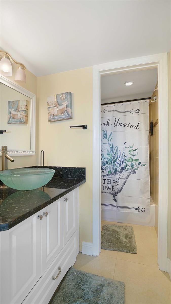 GALT OCEAN TERRACE CONDO - Residential