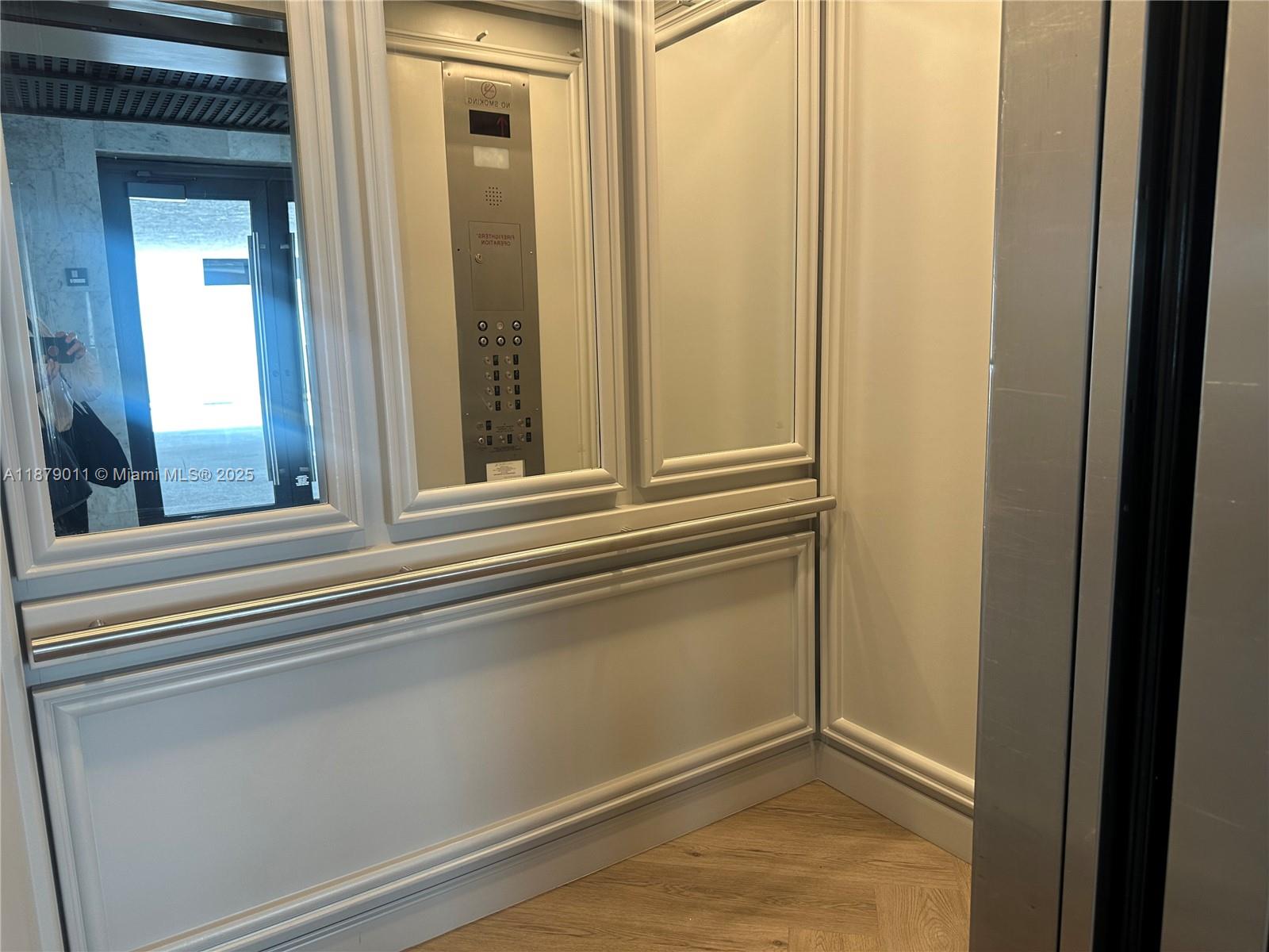 GALERIA CONDO - Residential Lease