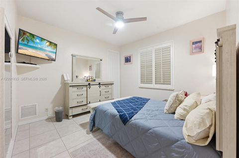 Tiny photo for 6113 NW 53rd Cir, Coral Springs, FL 33067 (MLS # A12001835)
