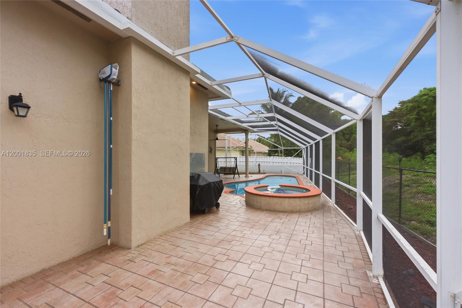 CORAL CREEK REPLAT NO 5 - Residential