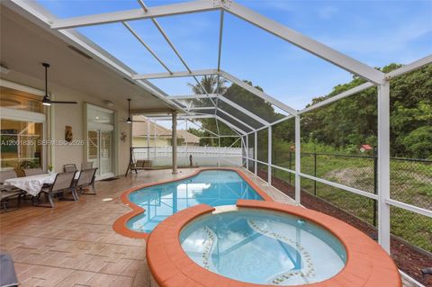 Tiny photo for 6113 NW 53rd Cir, Coral Springs, FL 33067 (MLS # A12001835)