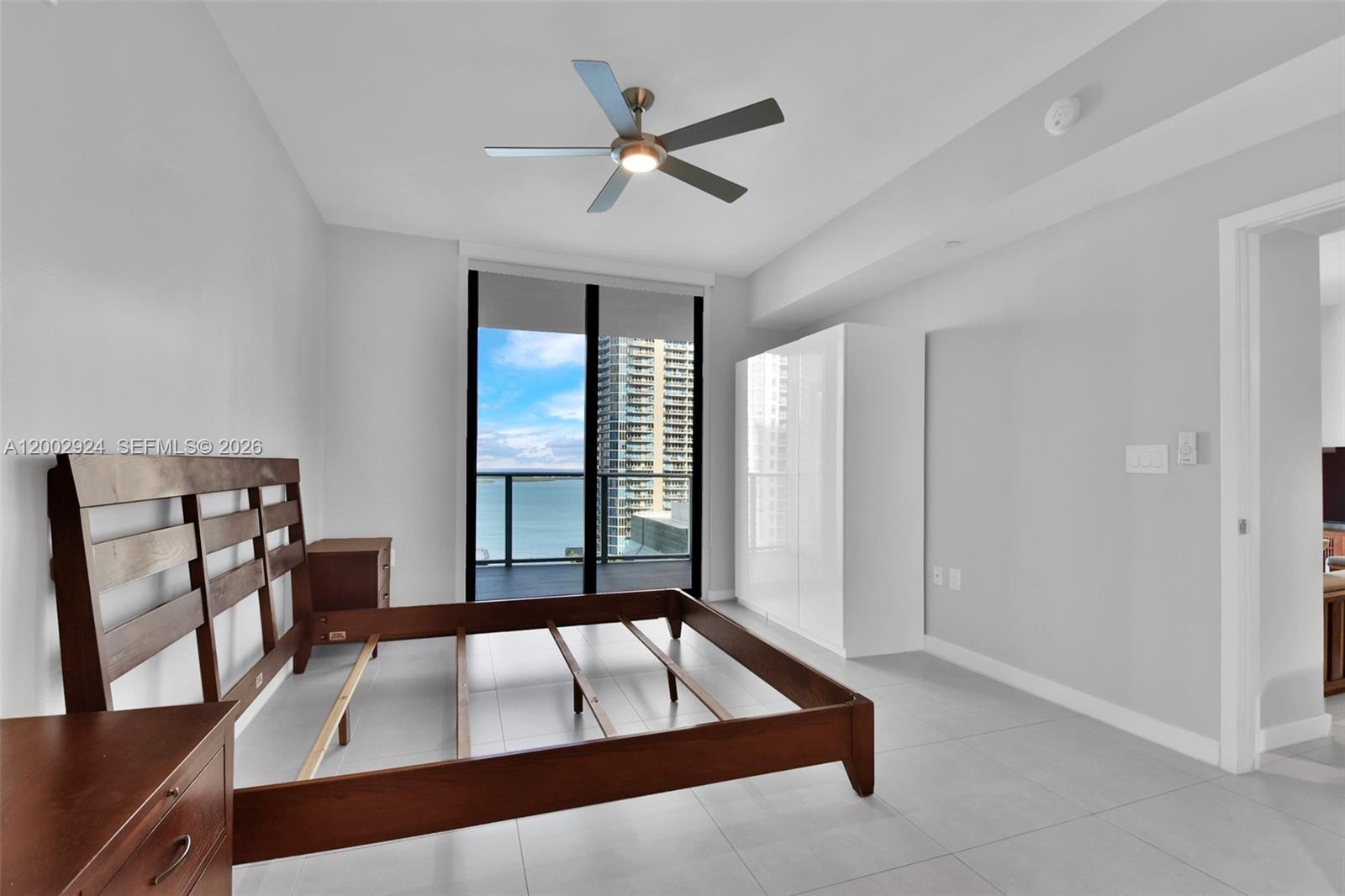 1010 BRICKELL CONDO - Residential Lease