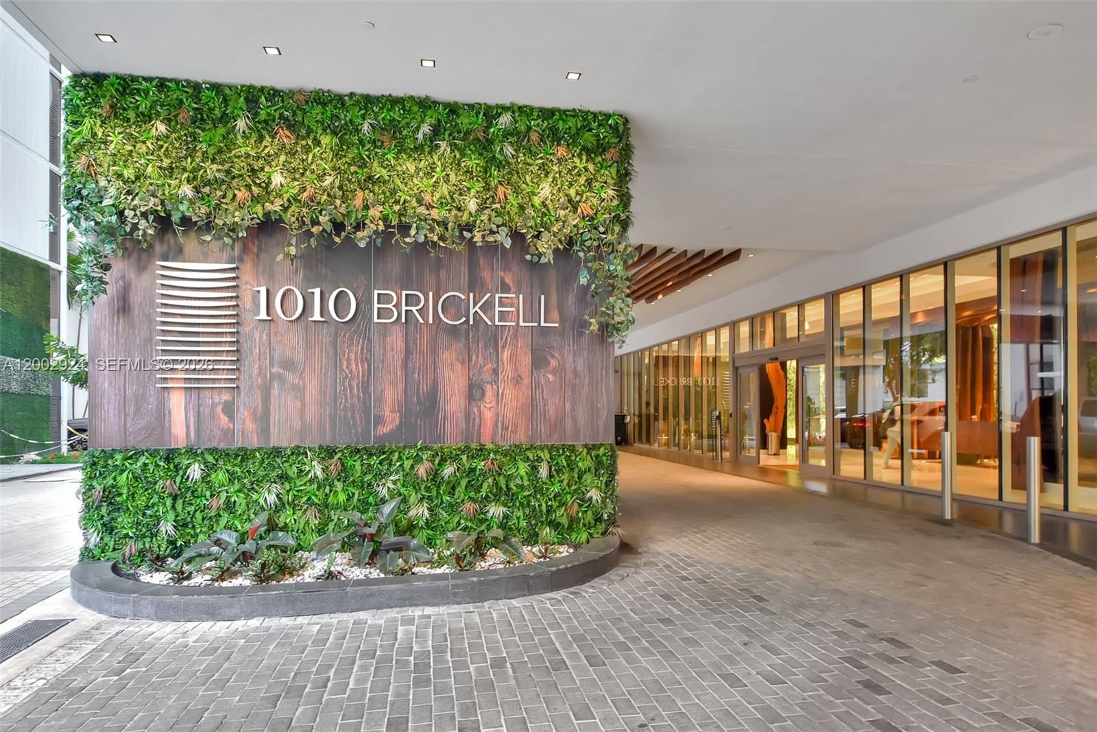 1010 BRICKELL CONDO - Residential Lease