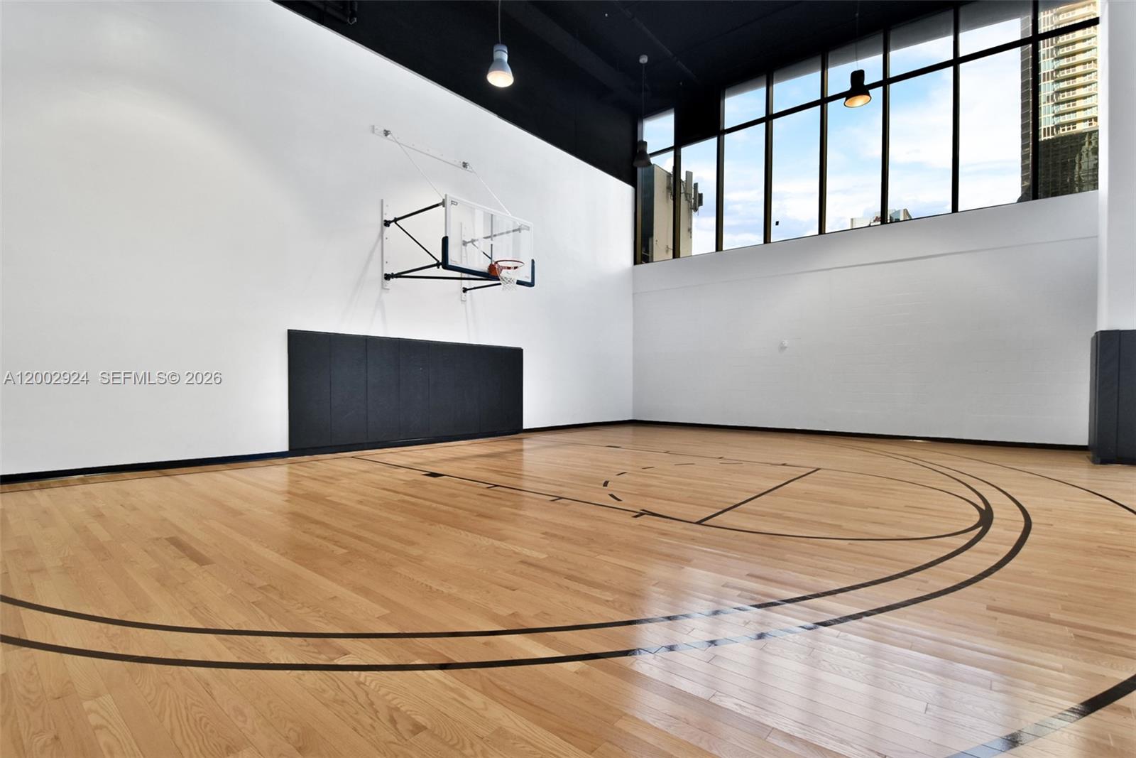 1010 BRICKELL CONDO - Residential Lease