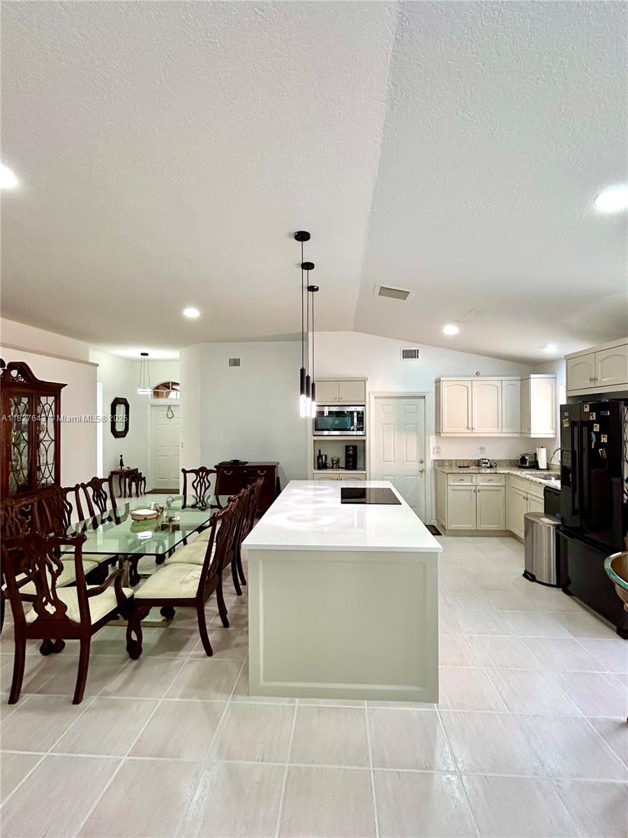 WOODBINE PAR A - Residential