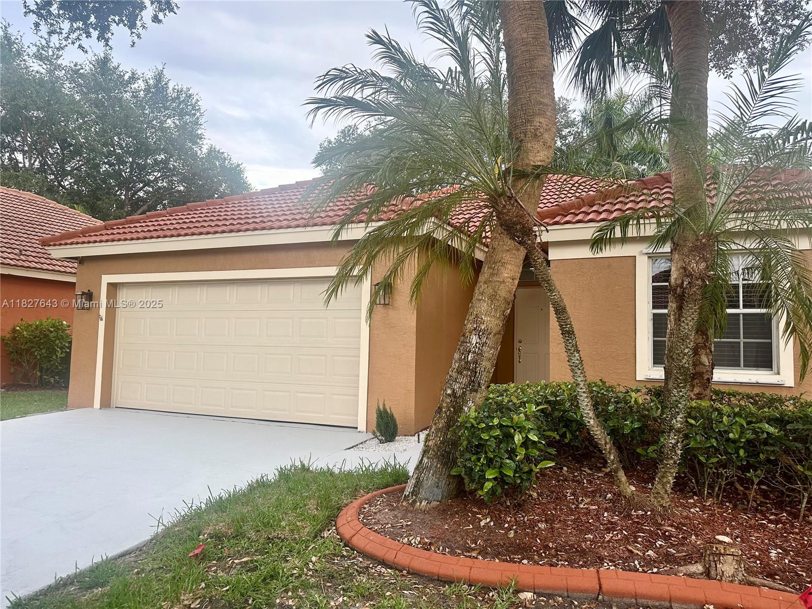 1084 Aspri Way