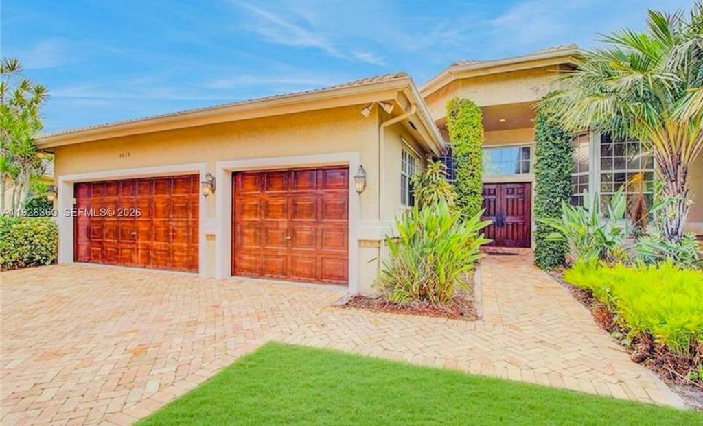 Photo of 5015 Stillwater Ter #5015, Cooper City, FL 33330 (MLS # A11926360)