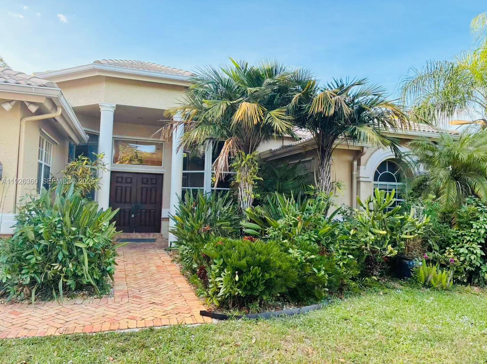 COUNTRY GLEN - Residential Lease