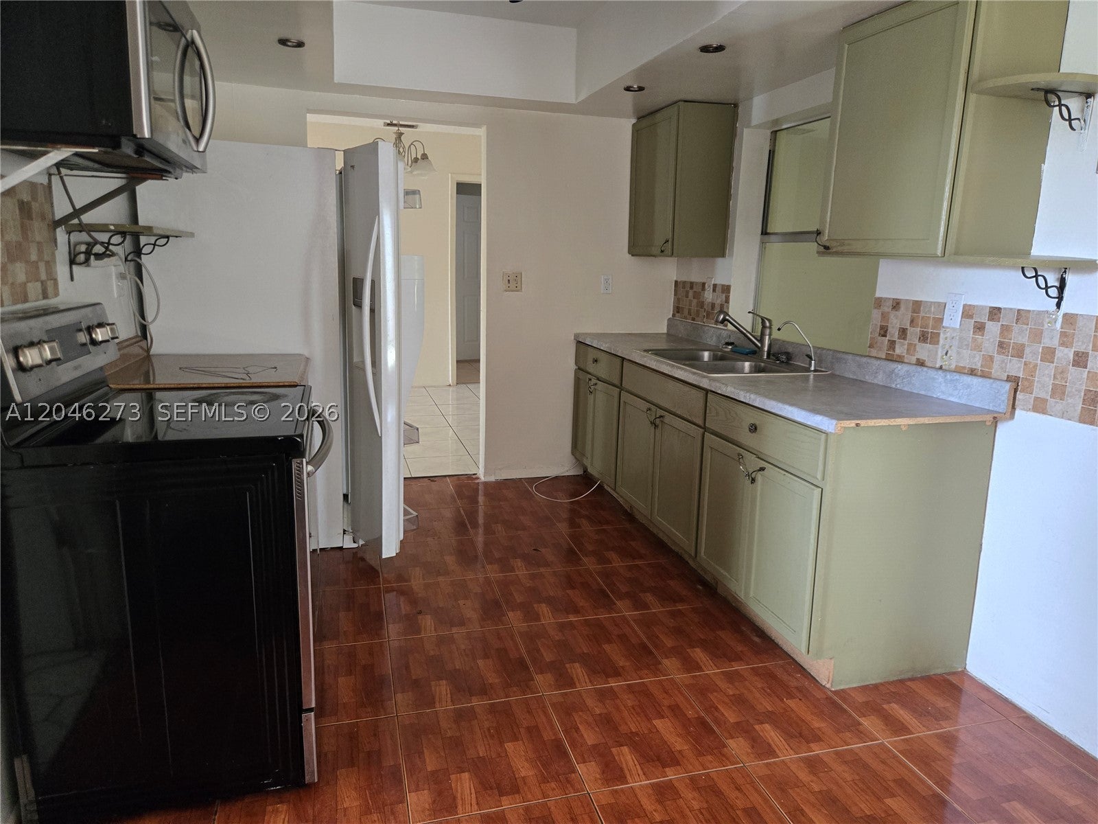 4205 NW 52nd Ave