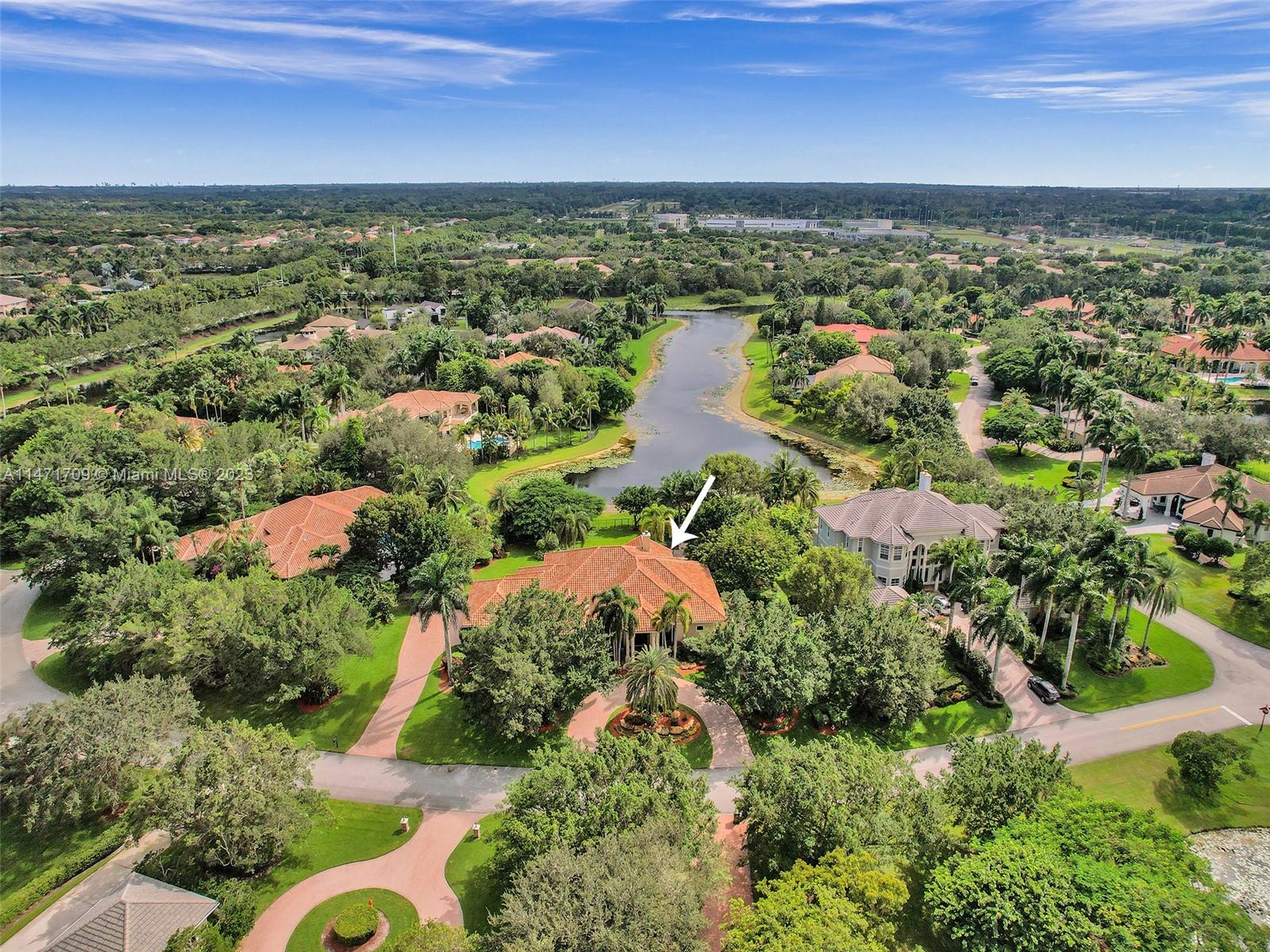 WINDMILL LAKE ESTATES - Residential