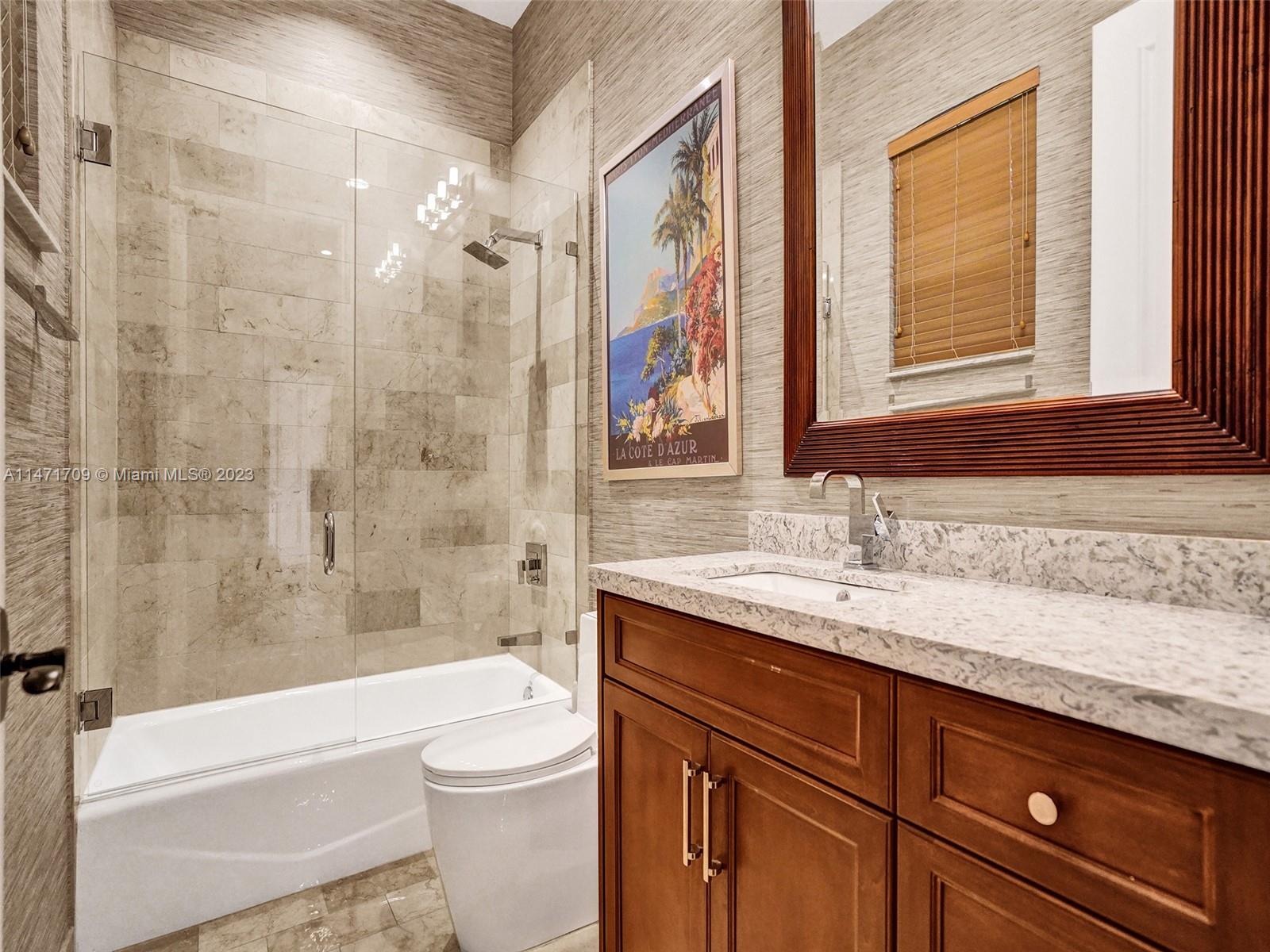 WINDMILL LAKE ESTATES - Residential