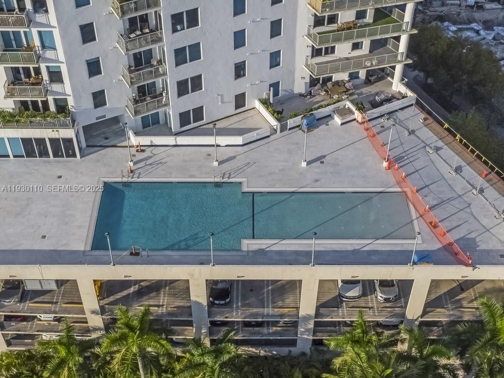 NEO CONDO - Residential