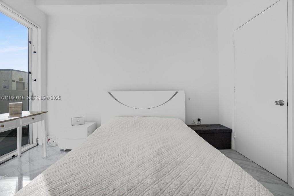 NEO CONDO - Residential