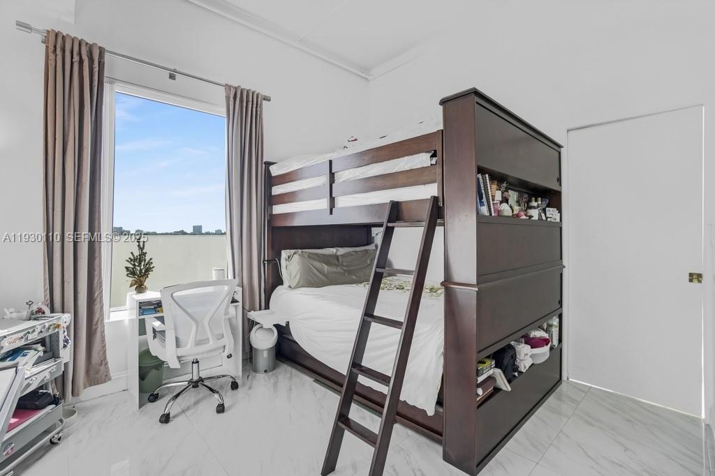 NEO CONDO - Residential