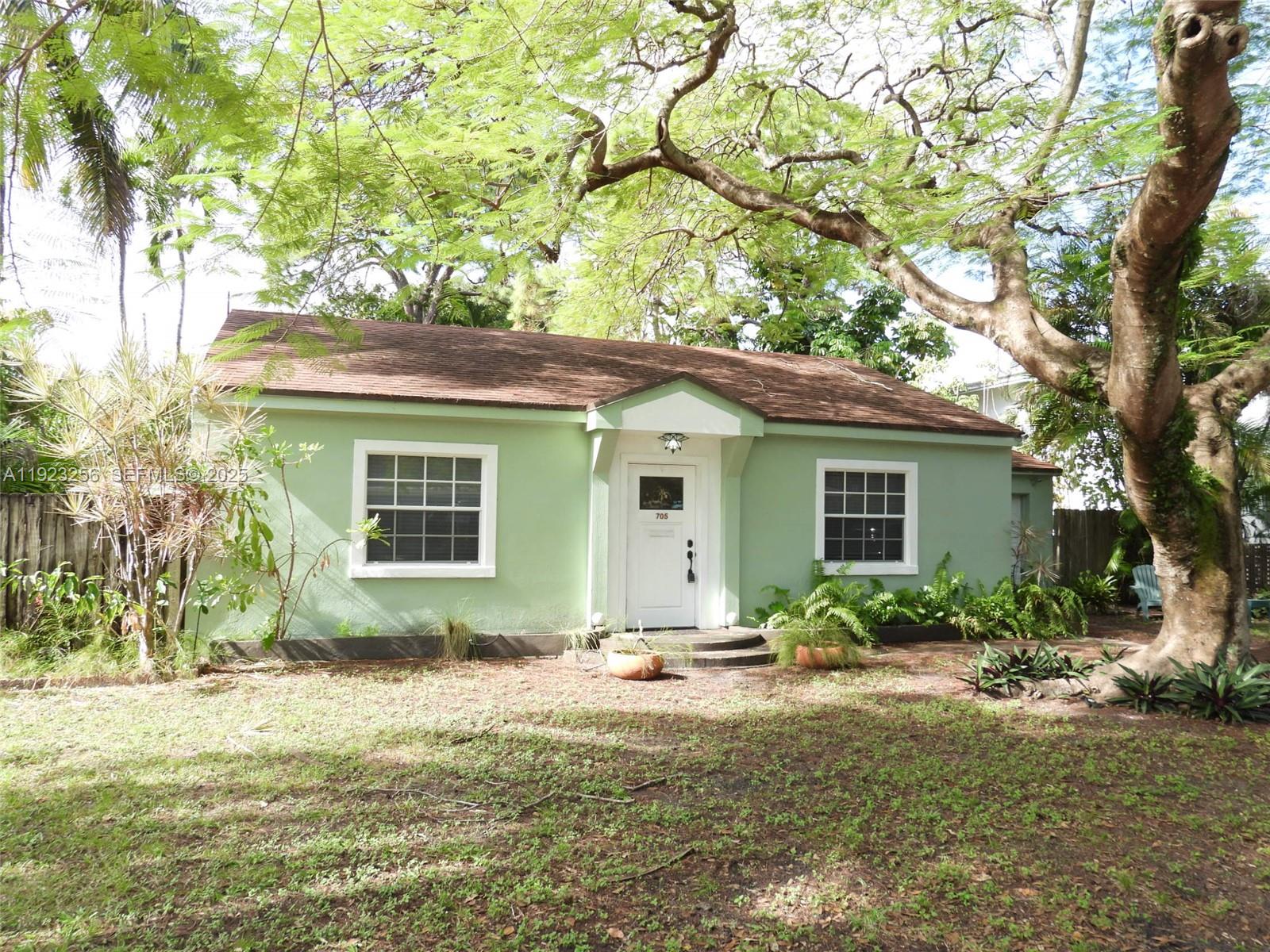 RIVERSIDE ADD AMEN PLAT - Residential