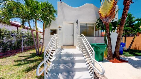 2915 SW 24 TER Miami FL 33145