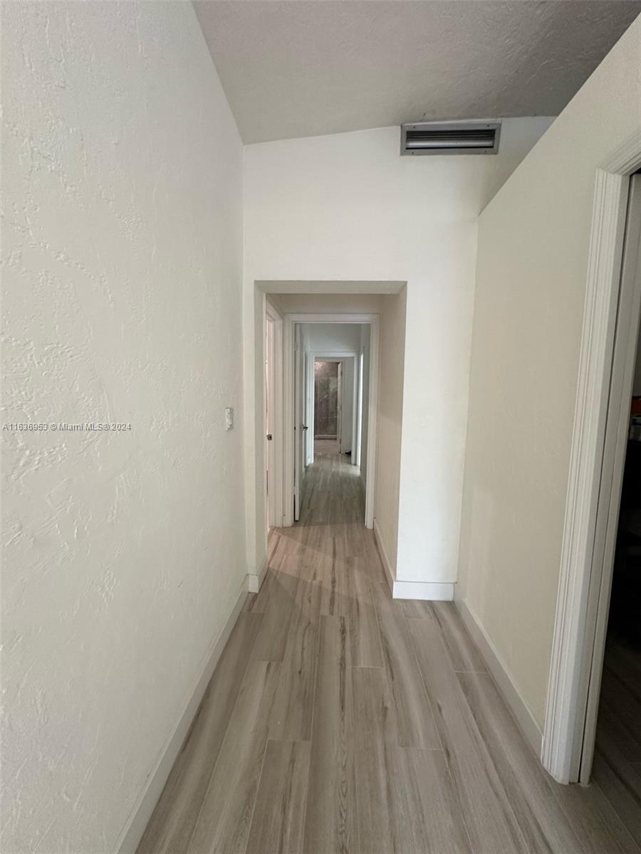 REM FOSTER & SANCHEZ TRAC - Residential