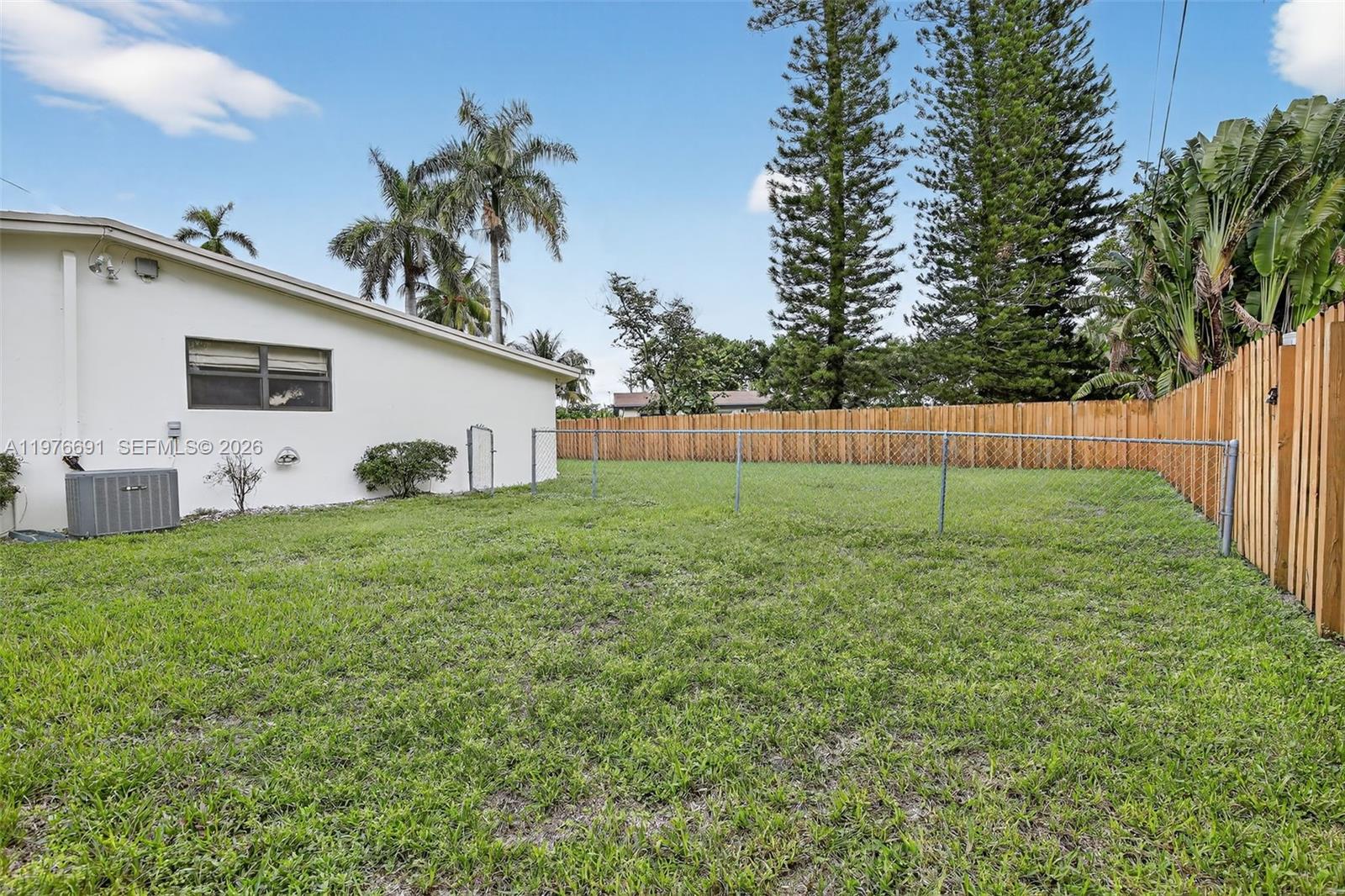 PLANTATION GARDENS SEC 4A - Residential