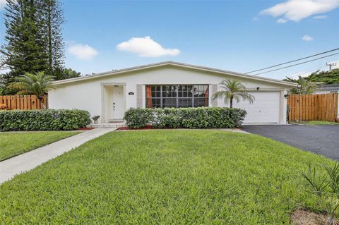Photo of 5260 Redwood Ct, Plantation, FL 33317 (MLS # A11976691)