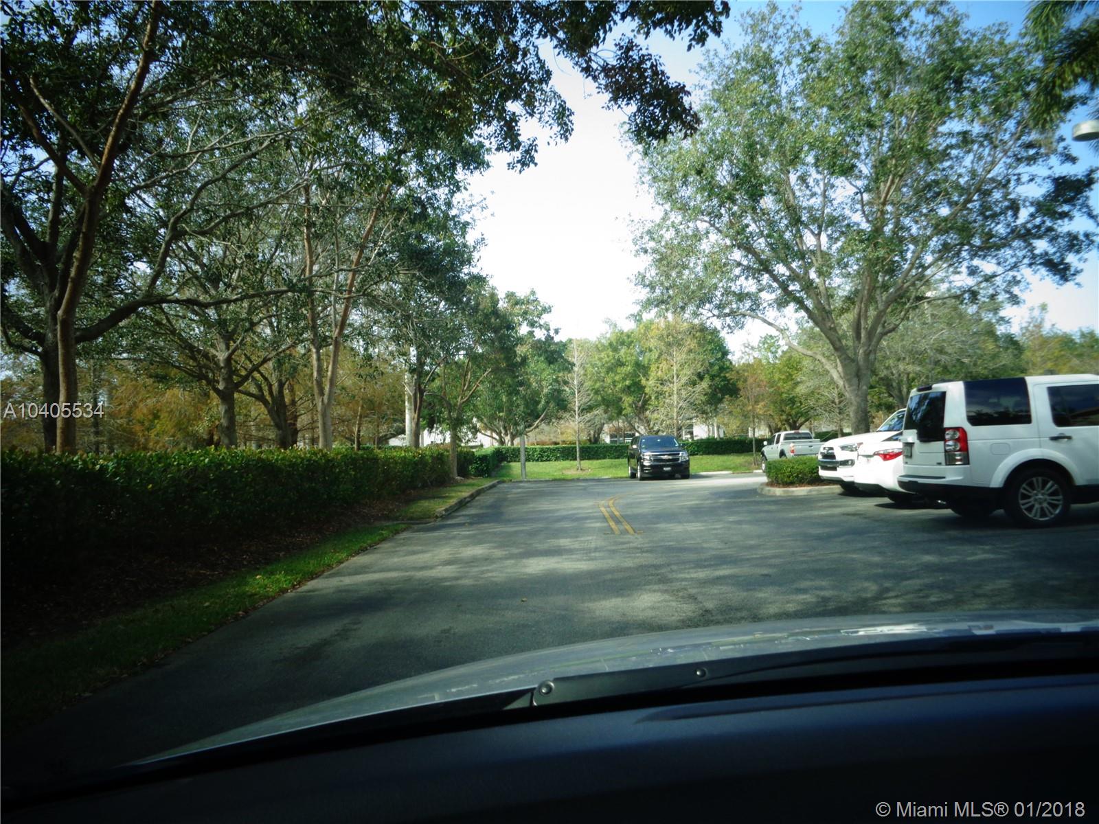 VILLAS DE VENEZIA - Residential Lease