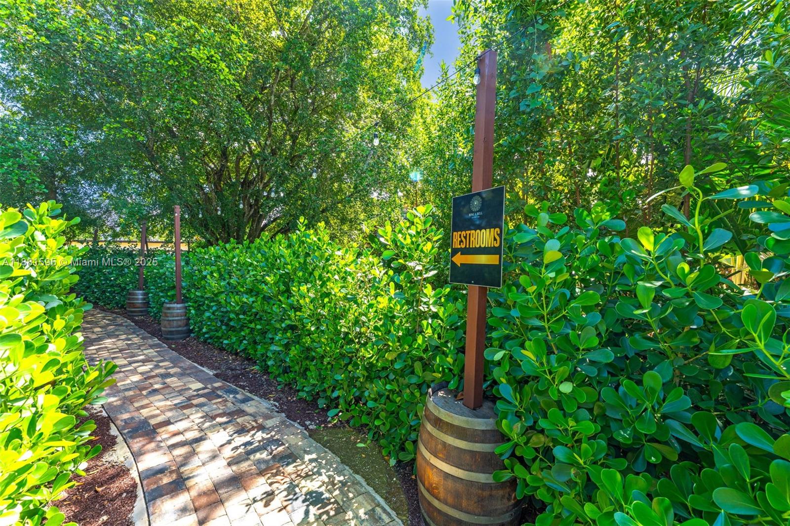 FOR RENT 18K NEG A MONTH - Land