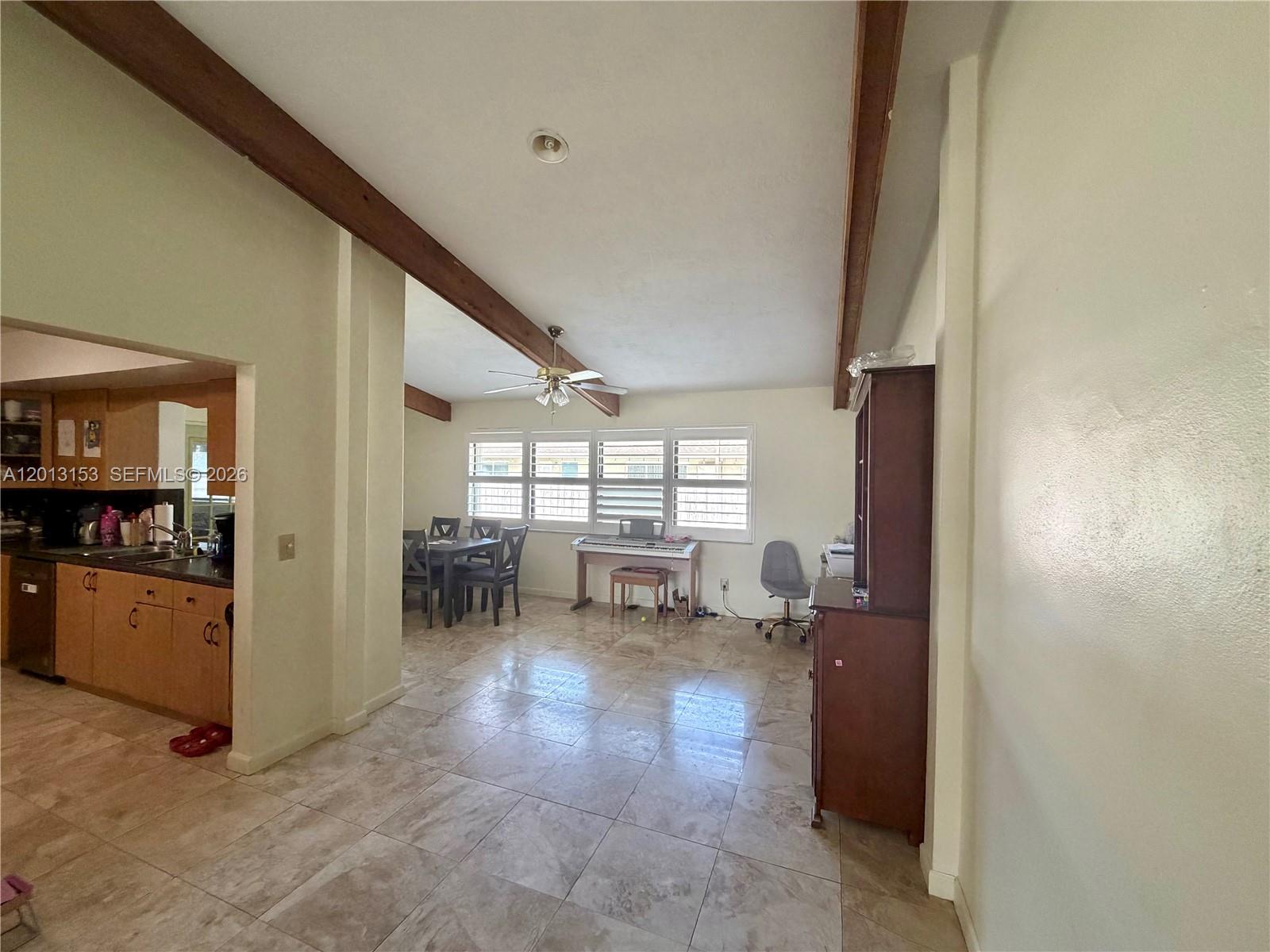 FLAMINGO GARDENS-LIVE OAK - Residential Lease