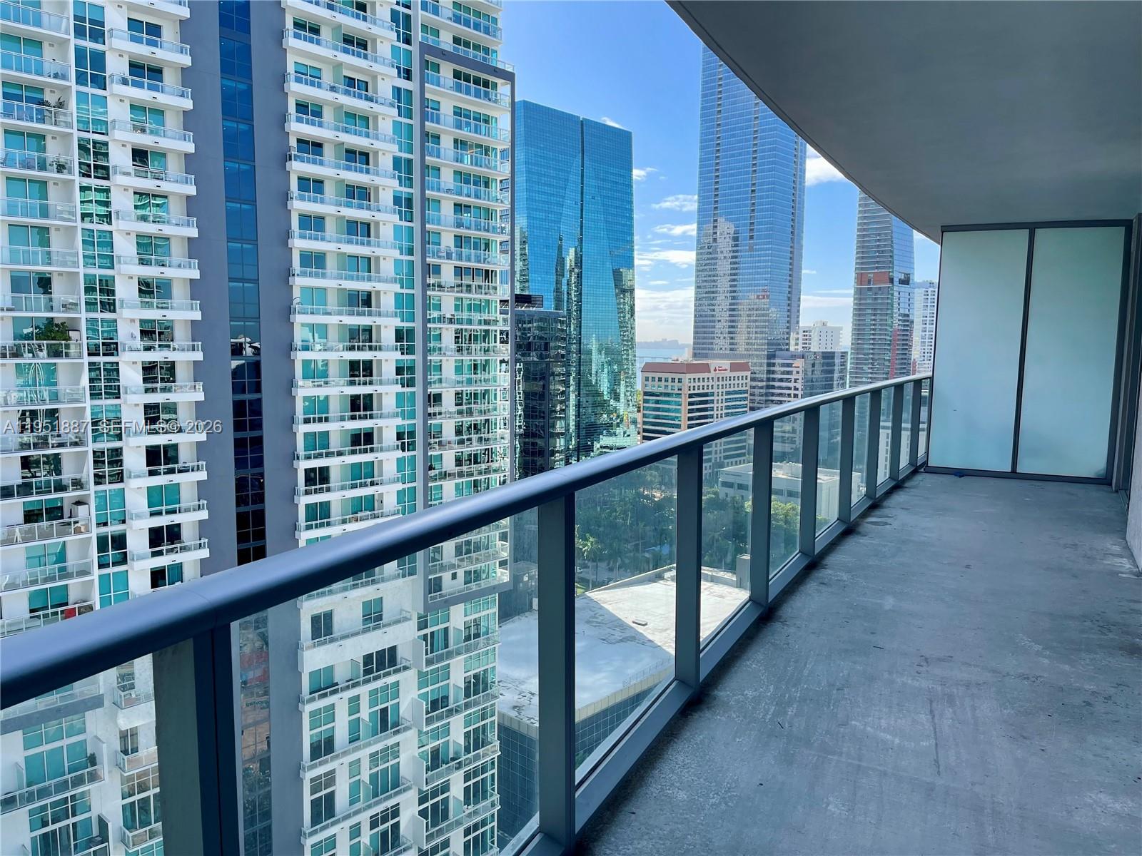 1100 MILLECENTO RESIDENCE - Residential