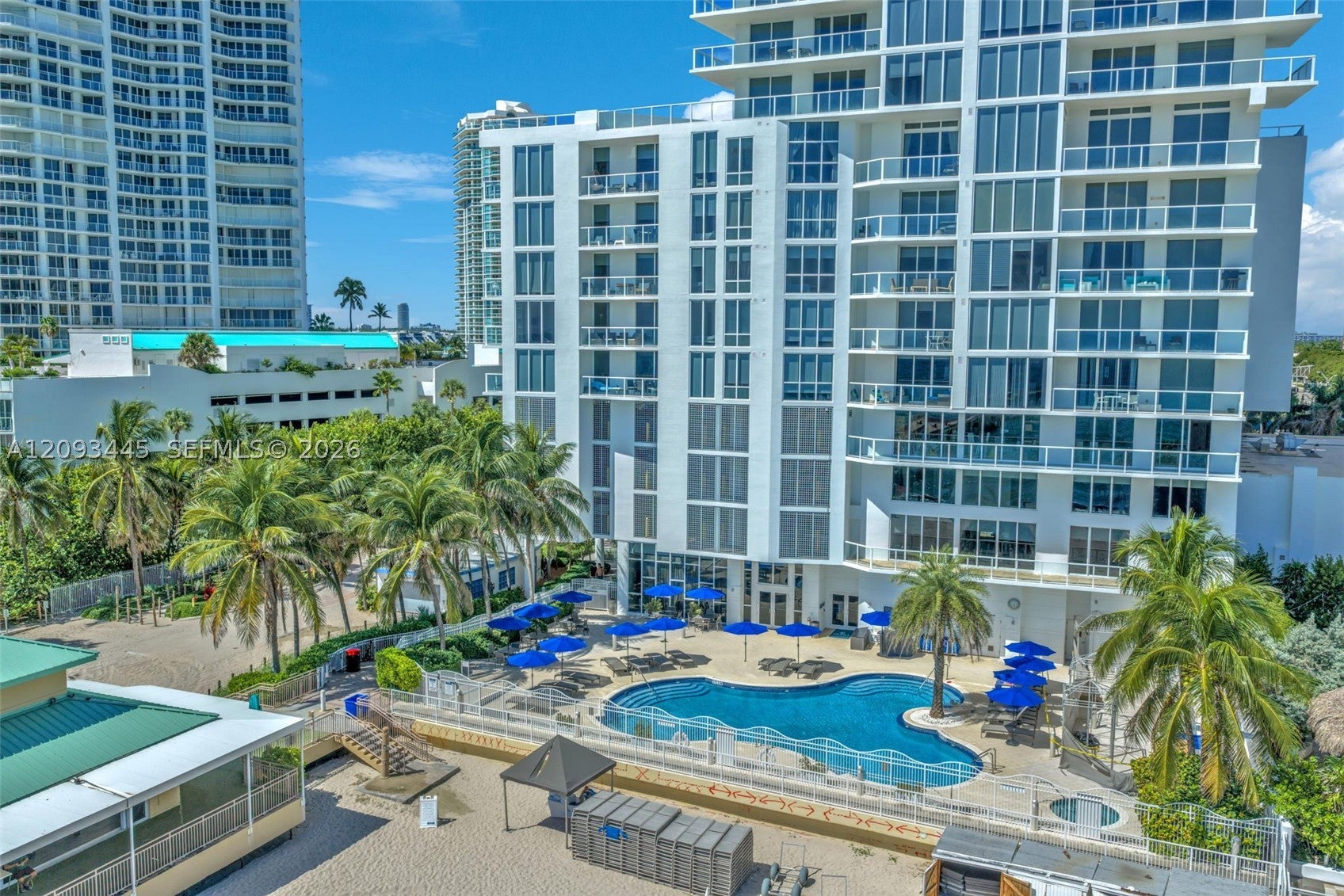 16699 Collins Ave 3010
