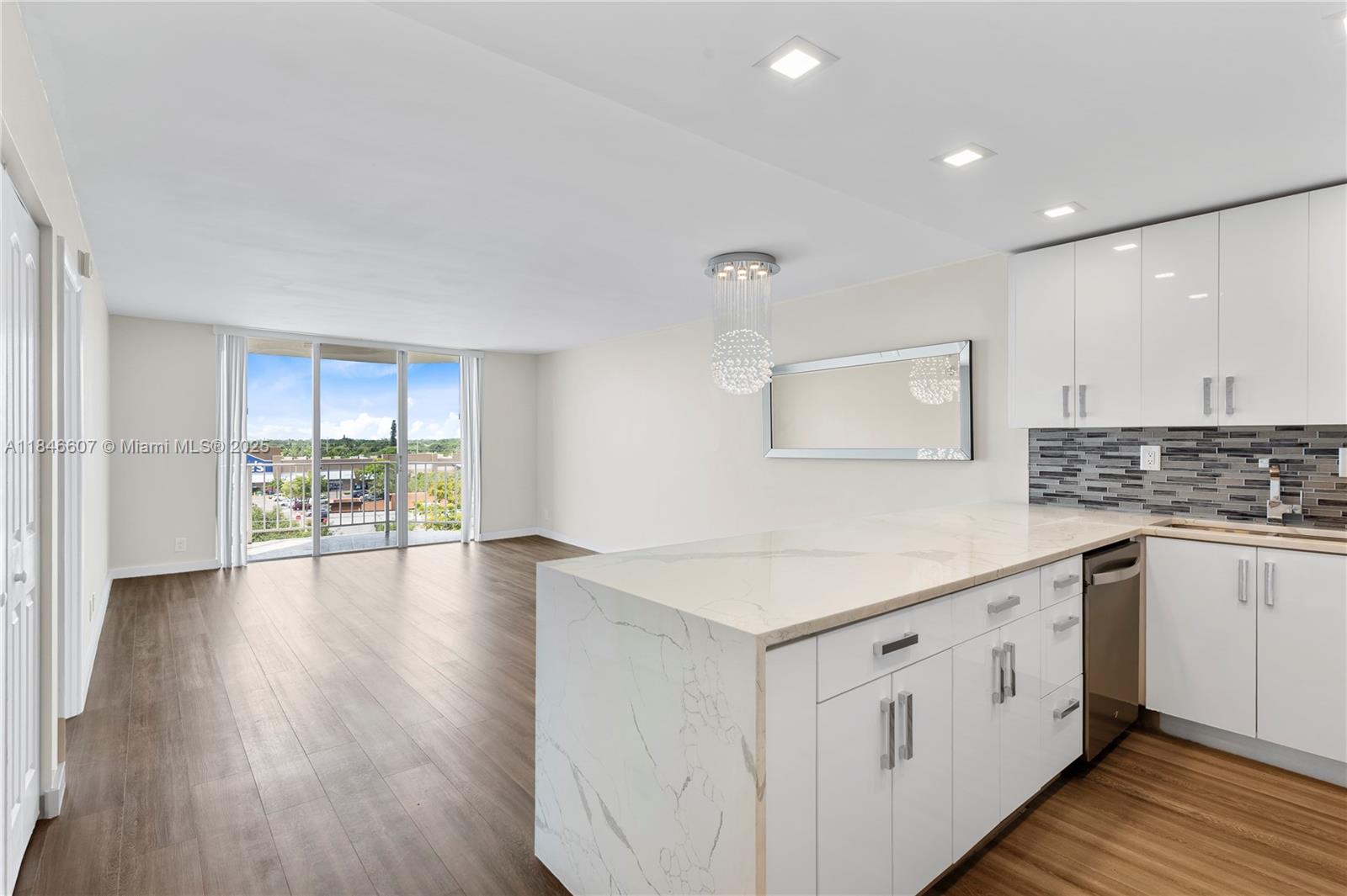 For rent 1 Bedroom 1.5 Bathroom located at Gateway House Condominium in the heart of North Miami Beach. This Condo will not last!!! The interior features, New Kitchen, Stainless steel appliances, Quartz Counter-top, Walk in closet, spacious and full of natural light! Private deeded parking under the building, Great view from your balcony! Secured building in a perfect area with shopping, restaurants, close to major highways, school and places of worship! Well maintained building with pool and in-house managment.