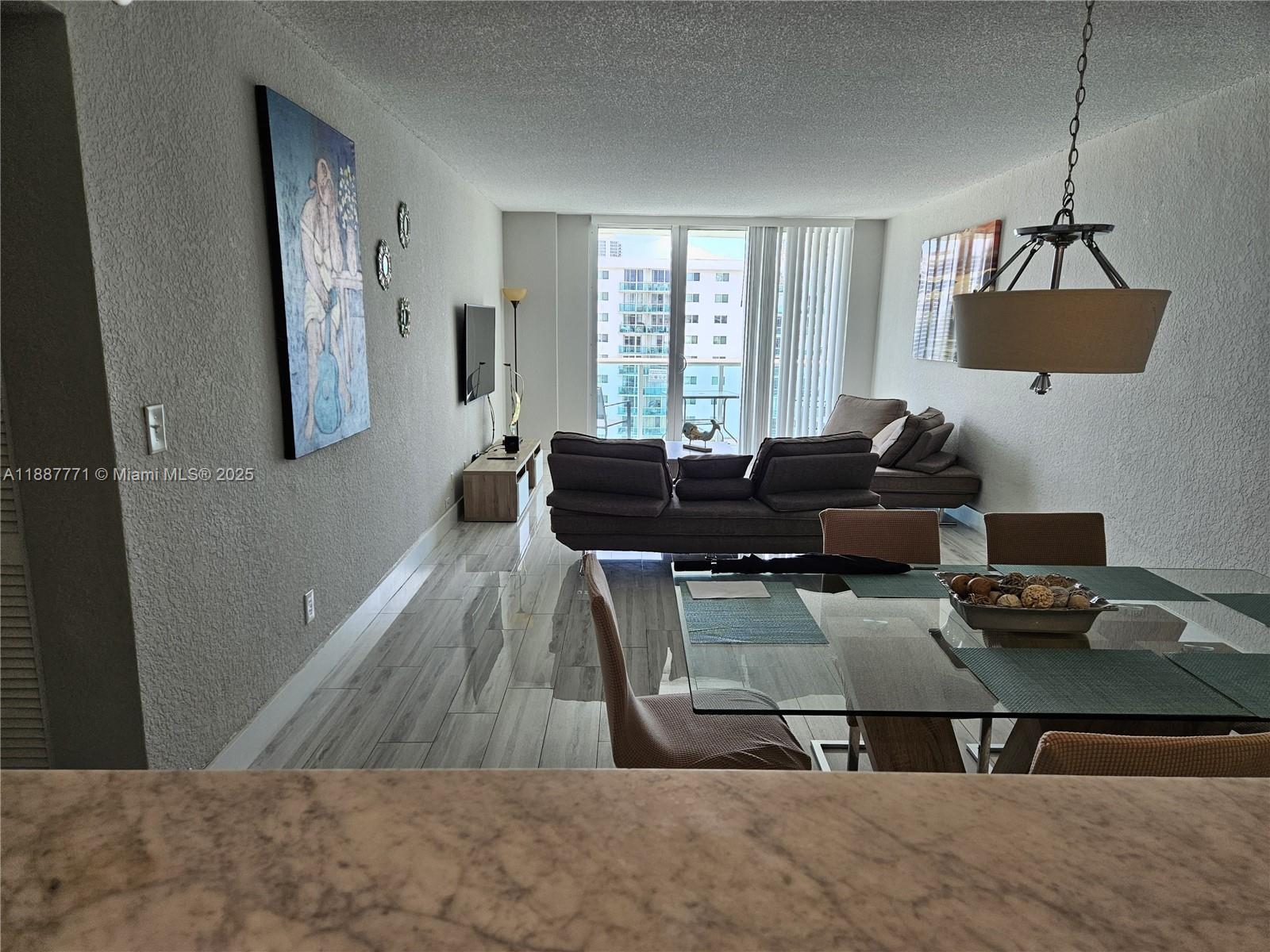OCEAN RESERVE CONDO - Residential Lease