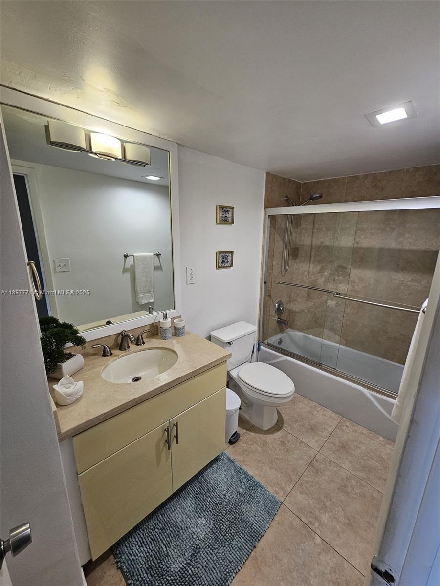 OCEAN RESERVE CONDO - Residential Lease