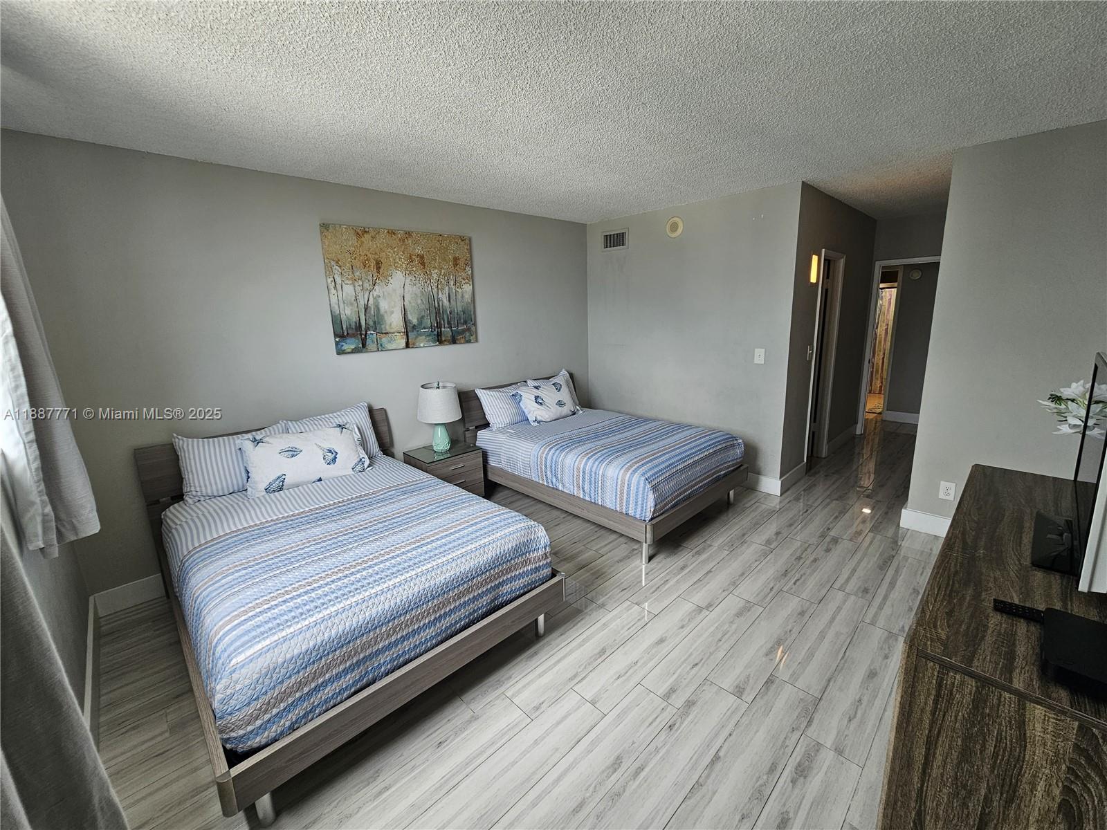 OCEAN RESERVE CONDO - Residential Lease