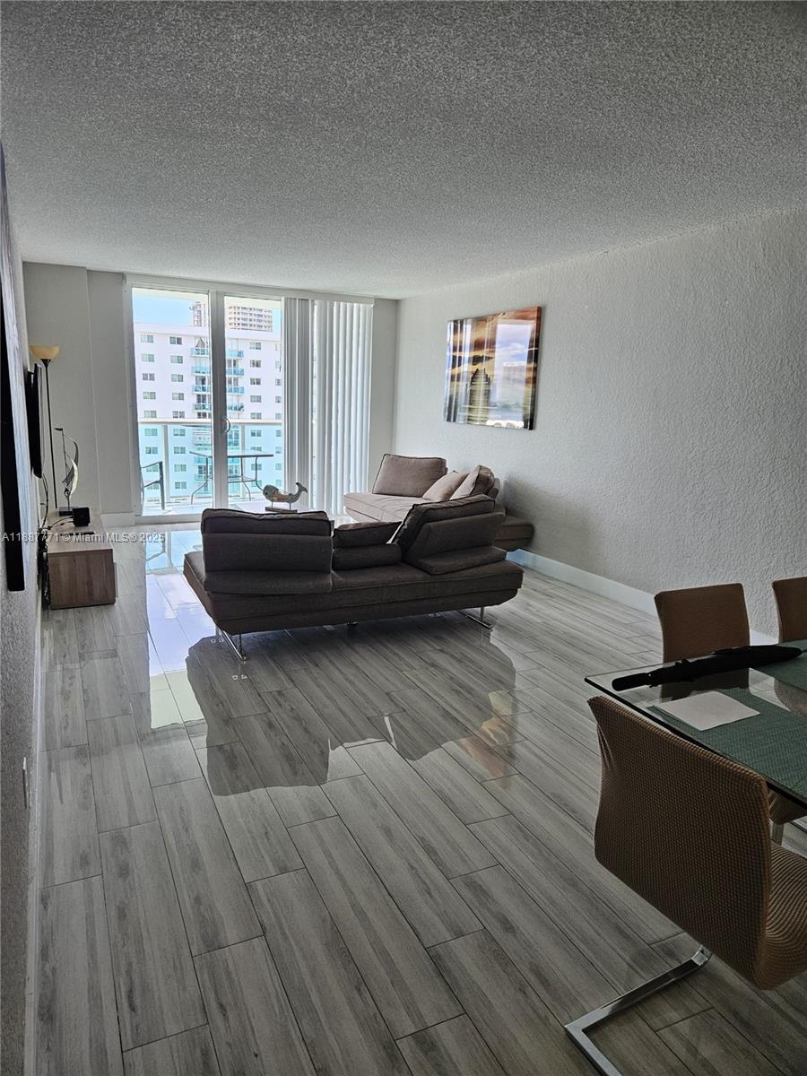 OCEAN RESERVE CONDO - Residential Lease
