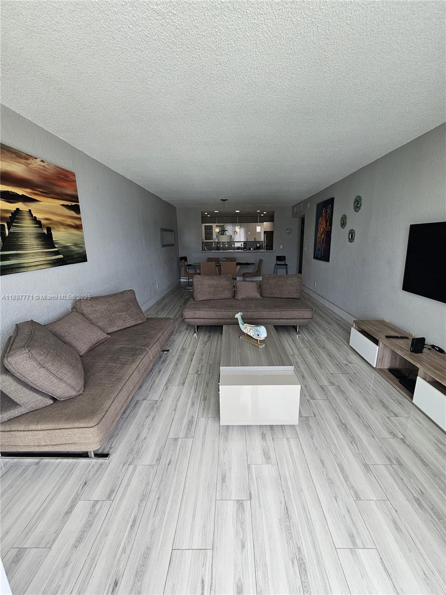 OCEAN RESERVE CONDO - Residential Lease